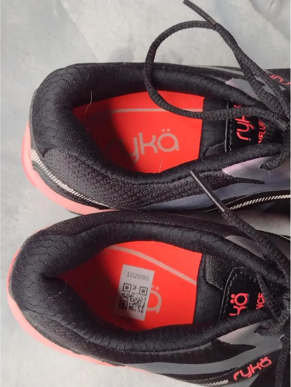 NWOT Ryka Women's Black/Pink/Influence Training Sneakers Size 6M